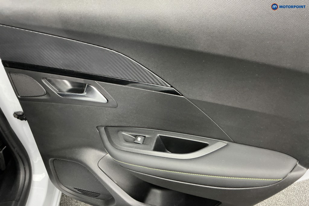 Peugeot 2008 GT Automatic Electric SUV - Stock Number (1584373) - 22nd supplementary image