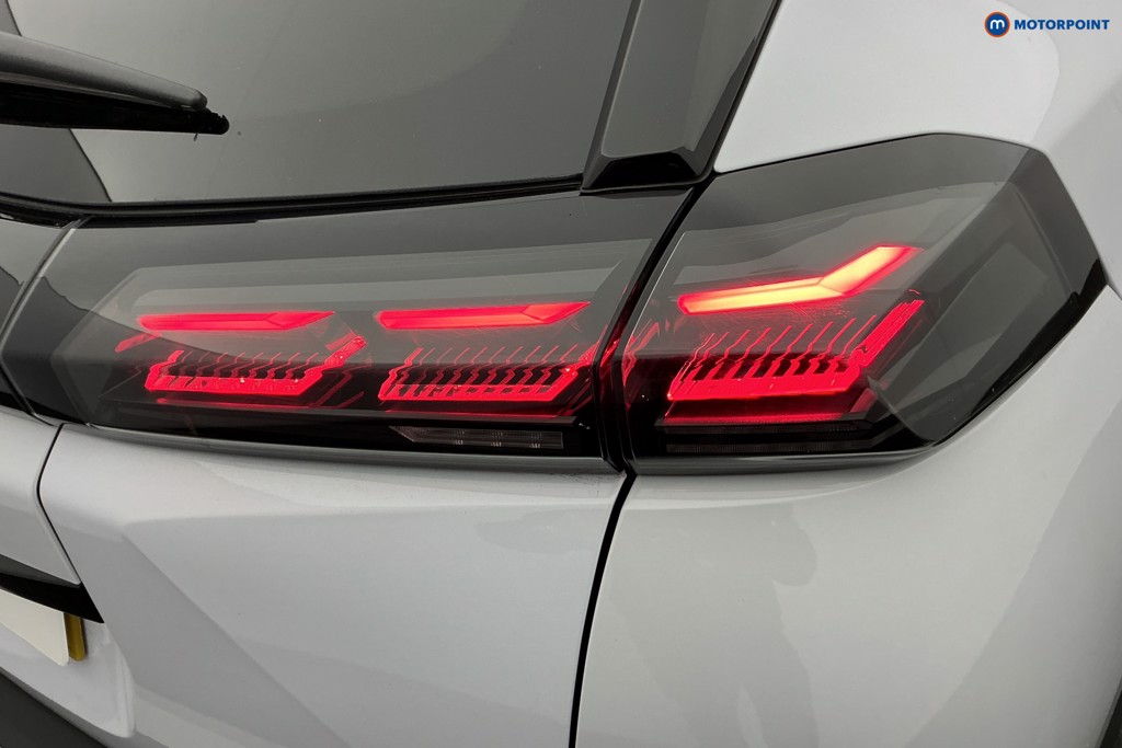 Peugeot 2008 GT Automatic Electric SUV - Stock Number (1584373) - 28th supplementary image