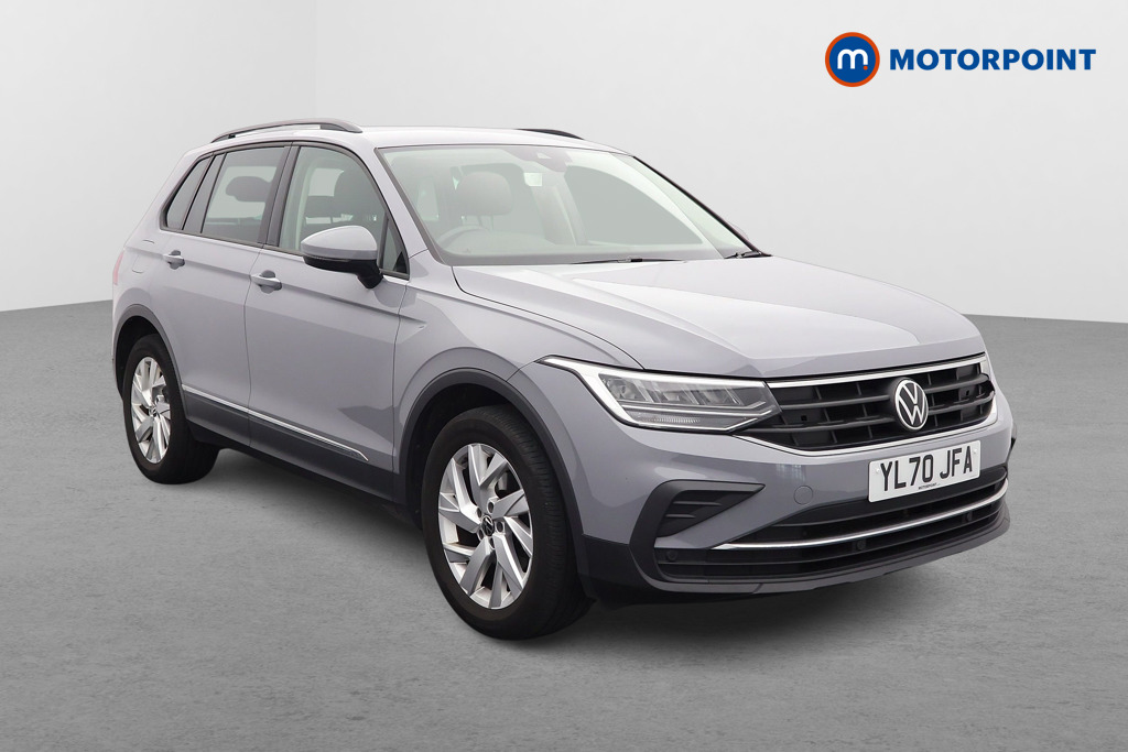 Volkswagen Tiguan Life Manual Petrol SUV - Stock Number (1584555) - Drivers side front corner