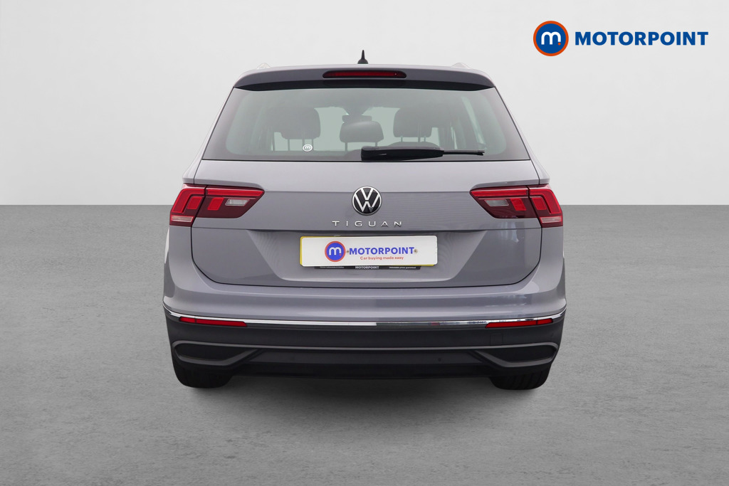 Volkswagen Tiguan Life Manual Petrol SUV - Stock Number (1584555) - Rear bumper