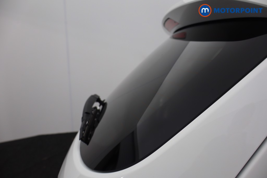 Hyundai Ix20 Premium Nav Automatic Petrol People Carrier - Stock Number (1584725) - 31st supplementary image