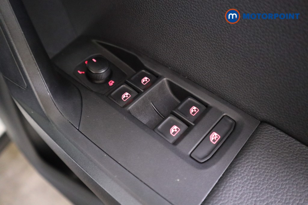 Seat Arona Fr Sport Automatic Petrol SUV - Stock Number (1584904) - 12th supplementary image