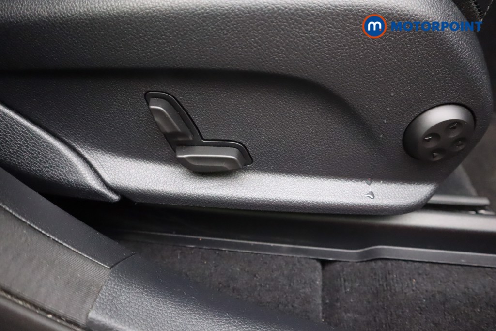 Mercedes-Benz GLC Amg Line Automatic Diesel SUV - Stock Number (1585763) - 18th supplementary image