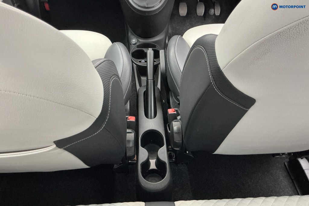 Fiat 500 Dolcevita Manual Petrol Hatchback - Stock Number (1585985) - 11th supplementary image