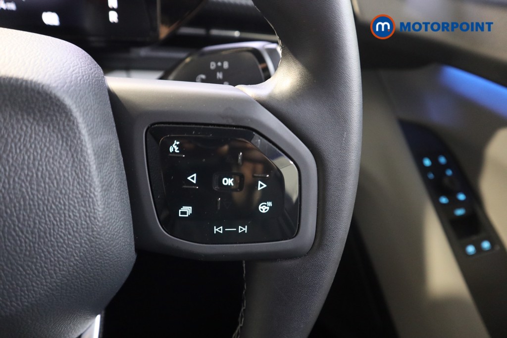 Ford Explorer Premium Automatic Electric SUV - Stock Number (1586059) - 4th supplementary image