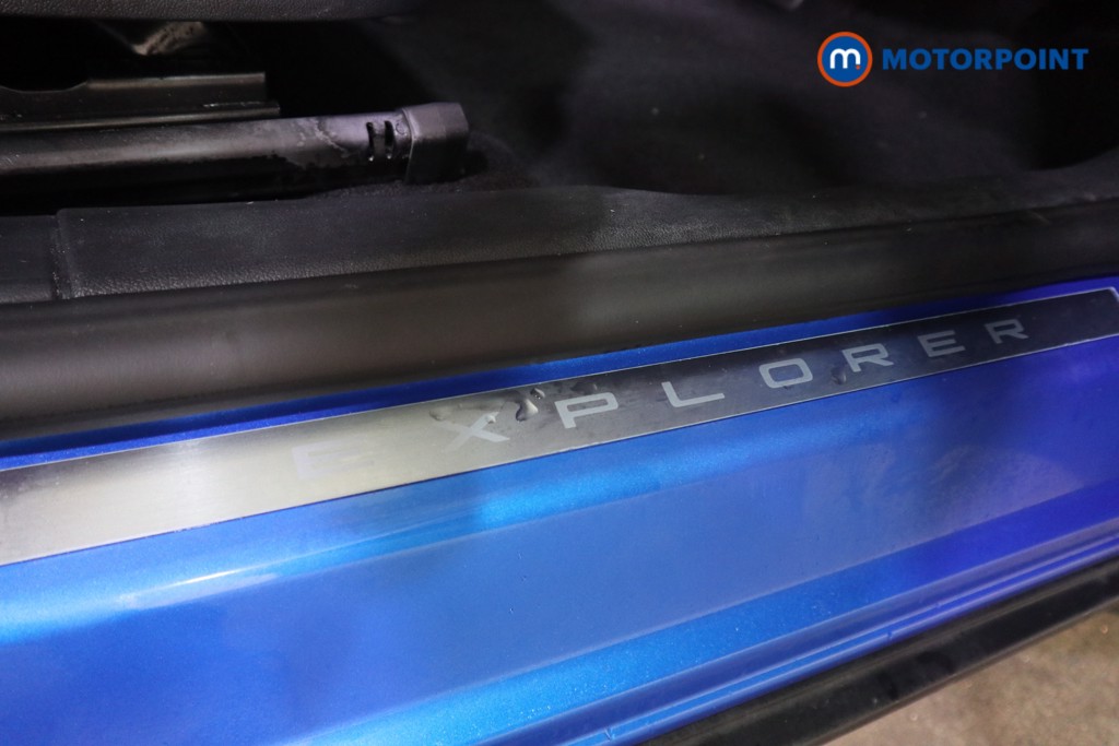 Ford Explorer Premium Automatic Electric SUV - Stock Number (1586059) - 13th supplementary image