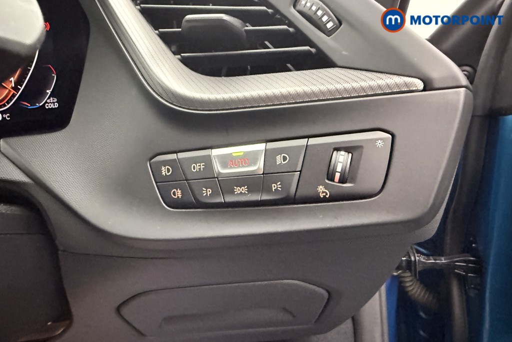 BMW 2 Series M Sport Manual Diesel Saloon - Stock Number (1586578) - 11th supplementary image