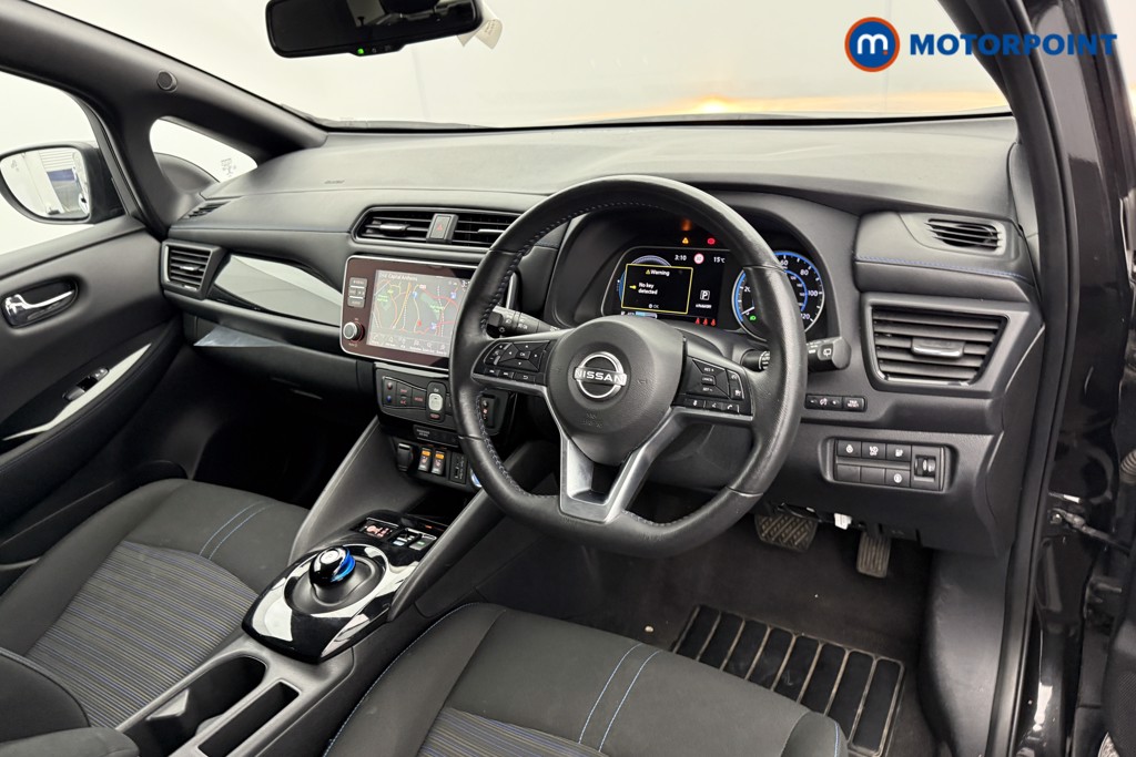 Nissan Leaf N-Connecta Automatic Electric Hatchback - Stock Number (1586948) - 4th supplementary image