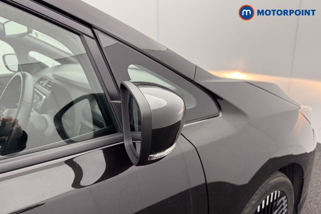 Nissan Leaf N-Connecta Automatic Electric Hatchback - Stock Number (1586948) - 18th supplementary image