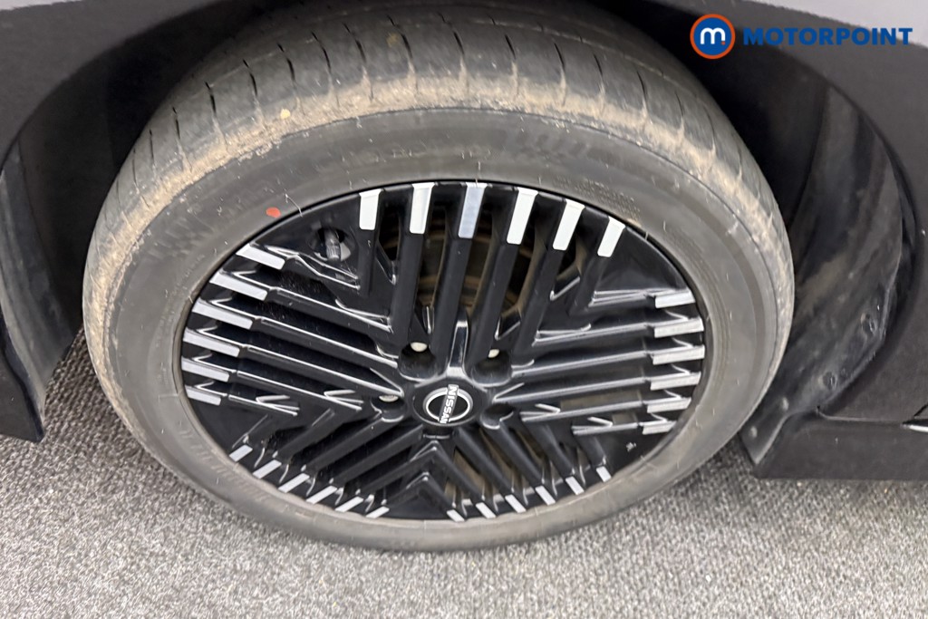 Nissan Leaf N-Connecta Automatic Electric Hatchback - Stock Number (1586948) - 29th supplementary image