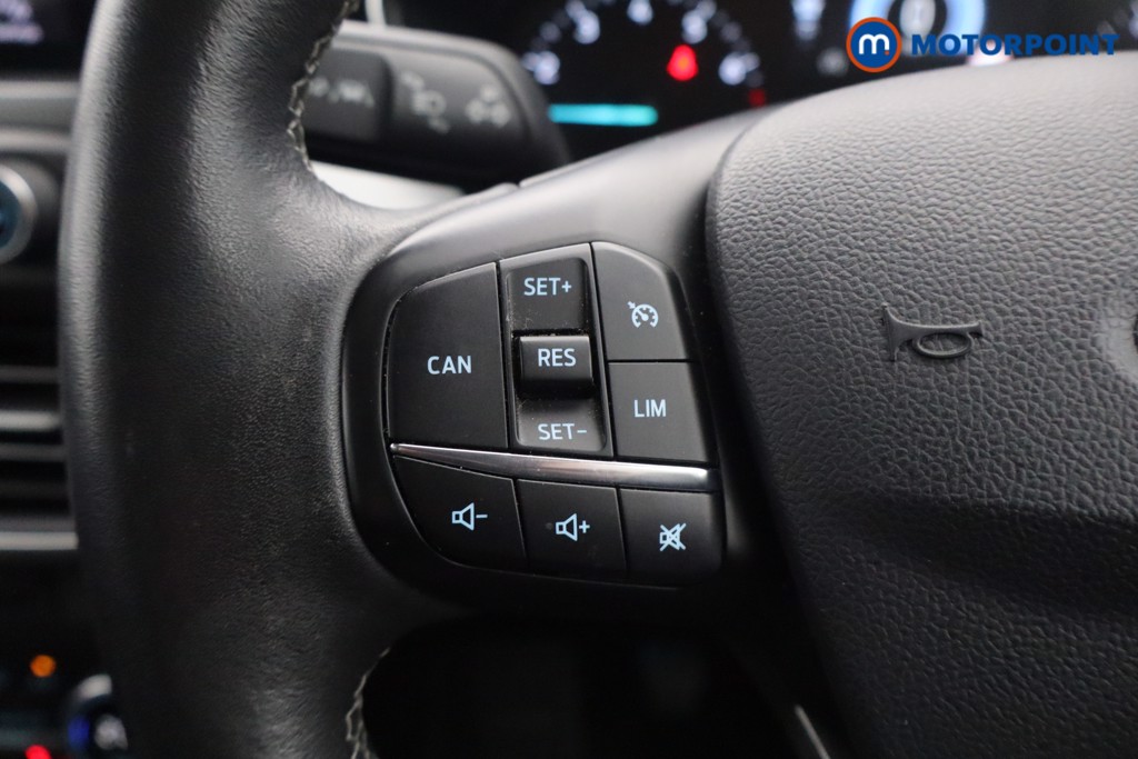 Ford Focus Titanium X Manual Petrol Hatchback - Stock Number (1587402) - 2nd supplementary image