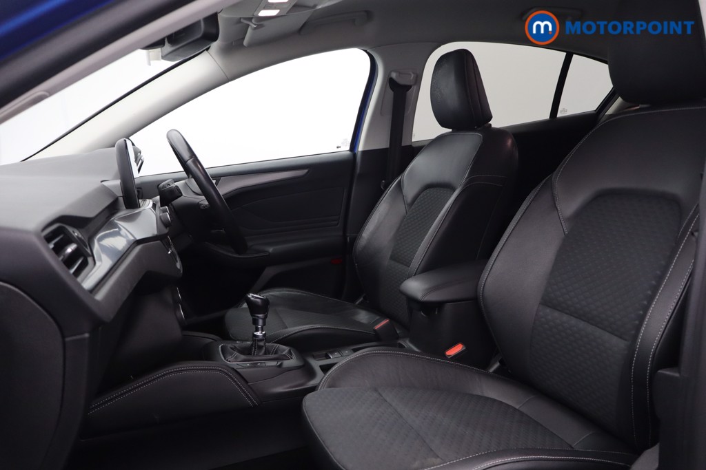 Ford Focus Titanium X Manual Petrol Hatchback - Stock Number (1587402) - 14th supplementary image