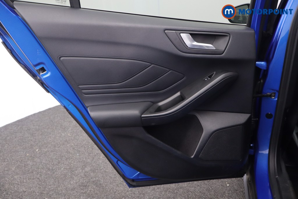Ford Focus Titanium X Manual Petrol Hatchback - Stock Number (1587402) - 19th supplementary image
