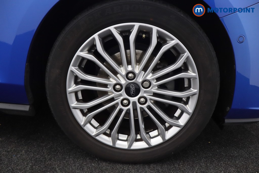 Ford Focus Titanium X Manual Petrol Hatchback - Stock Number (1587402) - 23rd supplementary image