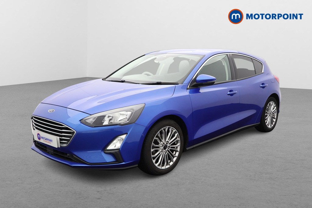 Ford Focus Titanium X Manual Petrol Hatchback - Stock Number (1587402) - Passenger side front corner