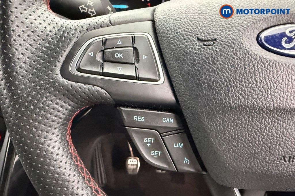 Ford Kuga St-Line Manual Petrol SUV - Stock Number (1587599) - 6th supplementary image