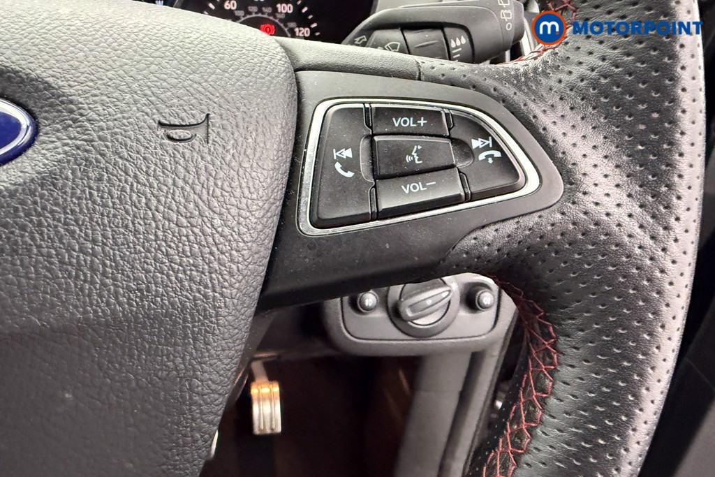 Ford Kuga St-Line Manual Petrol SUV - Stock Number (1587599) - 7th supplementary image