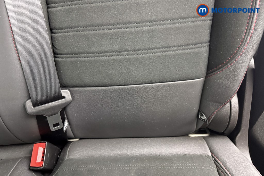 Ford Kuga St-Line Manual Petrol SUV - Stock Number (1587599) - 13th supplementary image