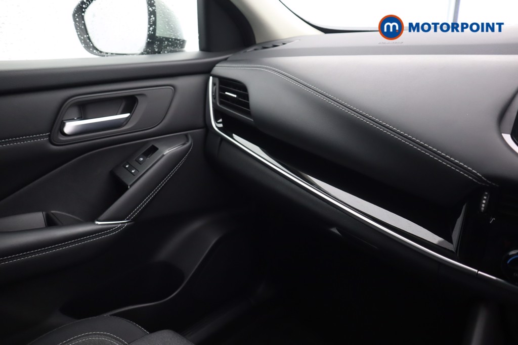 Nissan Qashqai N-Connecta Automatic Petrol SUV - Stock Number (1587656) - 11th supplementary image