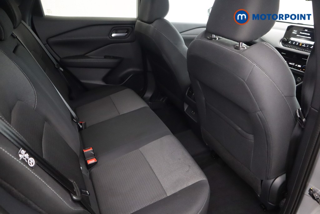 Nissan Qashqai N-Connecta Automatic Petrol SUV - Stock Number (1587656) - 16th supplementary image