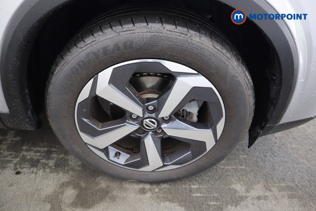 Nissan Qashqai N-Connecta Automatic Petrol SUV - Stock Number (1587656) - 26th supplementary image