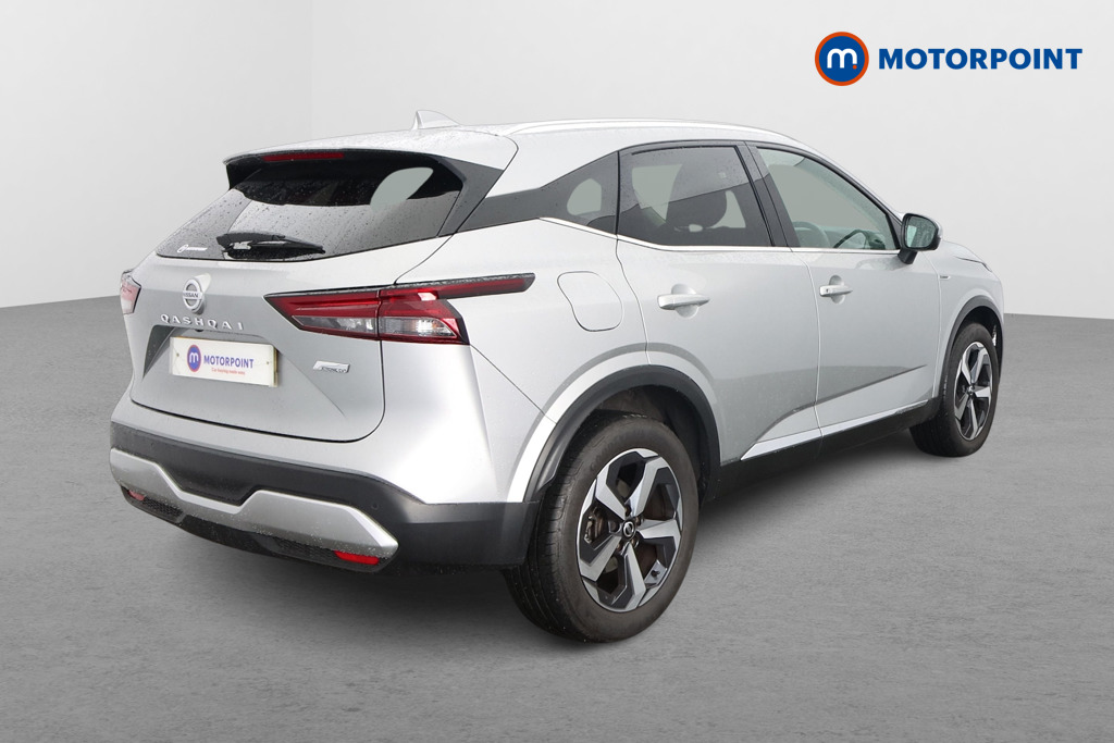 Nissan Qashqai N-Connecta Automatic Petrol SUV - Stock Number (1587656) - Drivers side rear corner