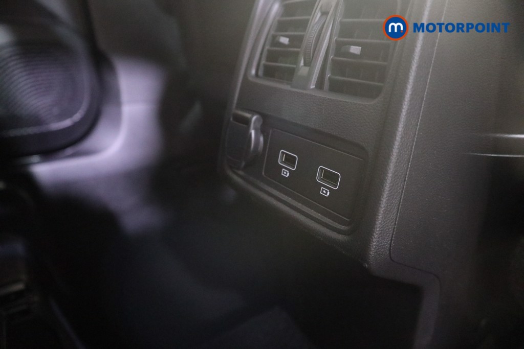 Renault Captur Techno Automatic Petrol Plug-In Hybrid SUV - Stock Number (1587698) - 16th supplementary image