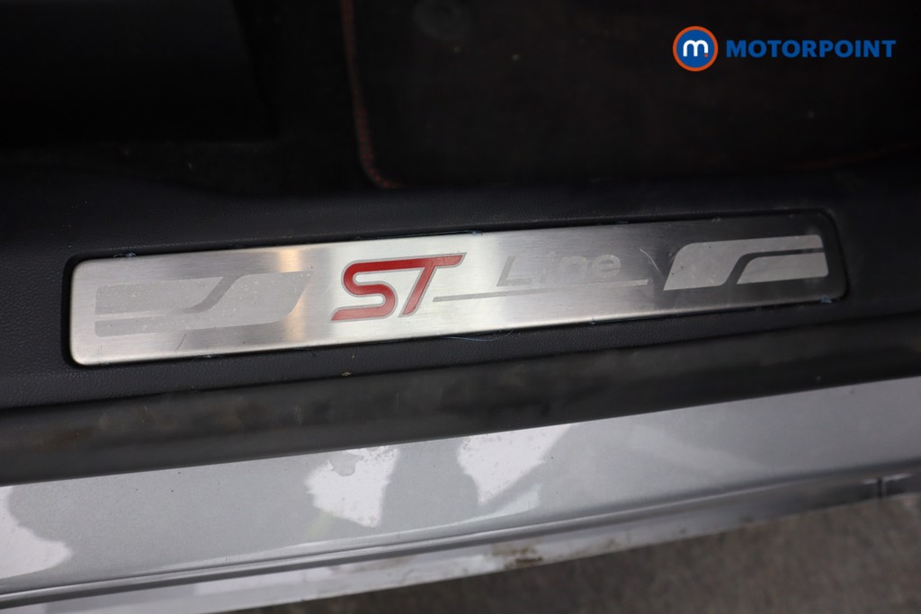 Ford Kuga St-Line Edition Manual Diesel SUV - Stock Number (1588008) - 13th supplementary image