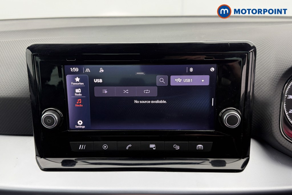 Seat Arona Fr Edition Automatic Petrol SUV - Stock Number (1588067) - 7th supplementary image