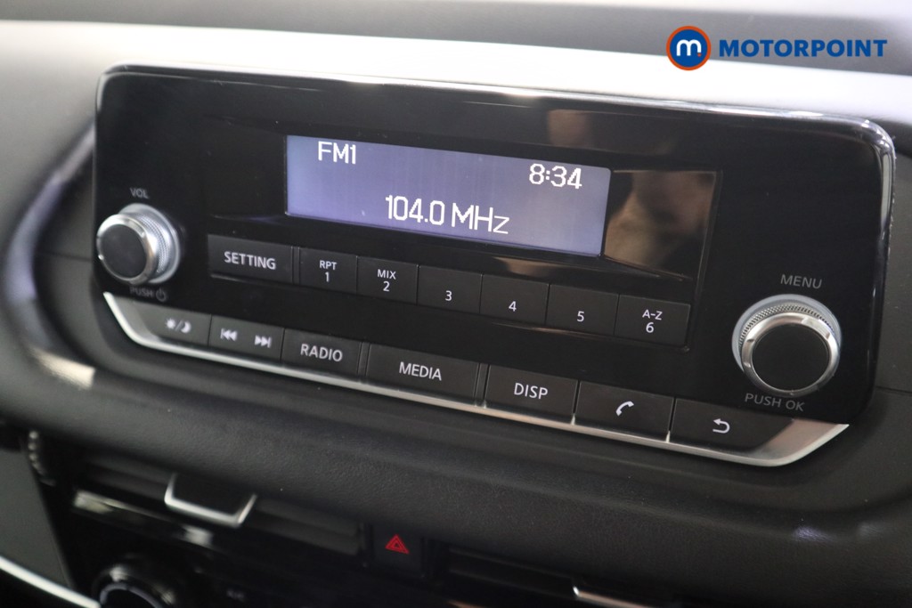 Nissan Qashqai Visia Manual Petrol SUV - Stock Number (1588298) - 6th supplementary image