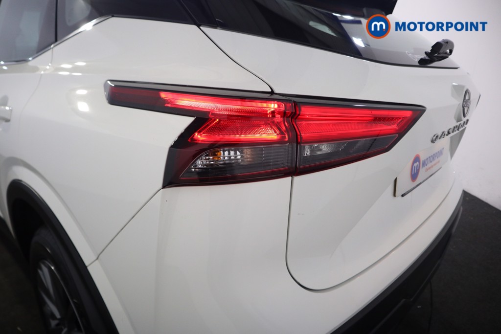 Nissan Qashqai Visia Manual Petrol SUV - Stock Number (1588298) - 23rd supplementary image