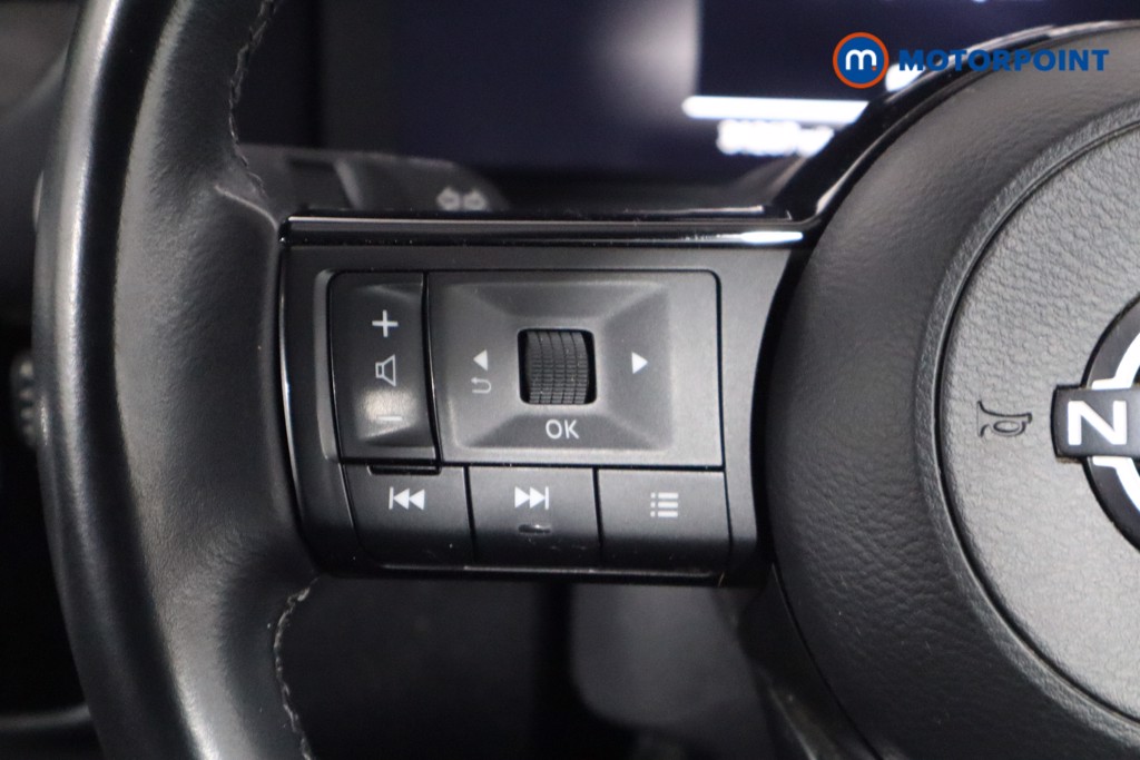 Nissan Qashqai N-Connecta Manual Petrol SUV - Stock Number (1588377) - 7th supplementary image