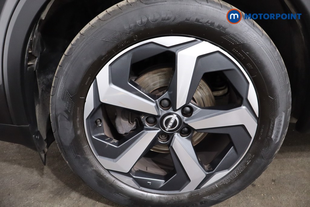 Nissan Qashqai N-Connecta Manual Petrol SUV - Stock Number (1588377) - 11th supplementary image