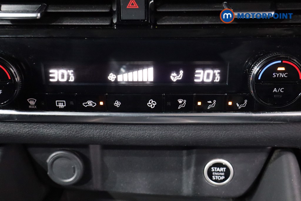 Nissan Qashqai N-Connecta Manual Petrol SUV - Stock Number (1588377) - 20th supplementary image