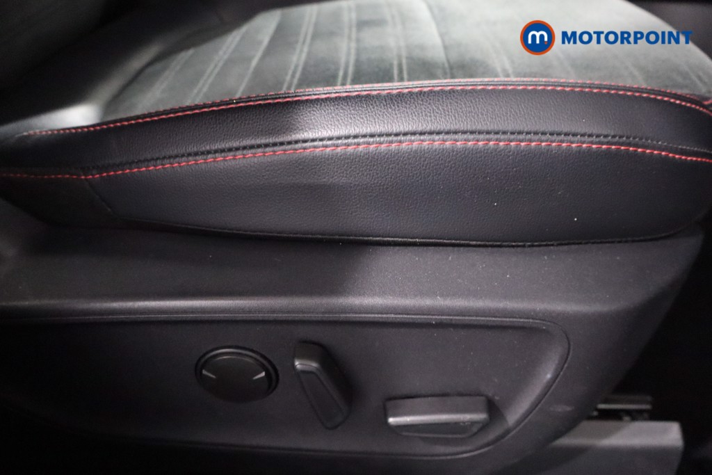 Ford Kuga St-Line Edition Automatic Petrol Plug-In Hybrid SUV - Stock Number (1588558) - 23rd supplementary image