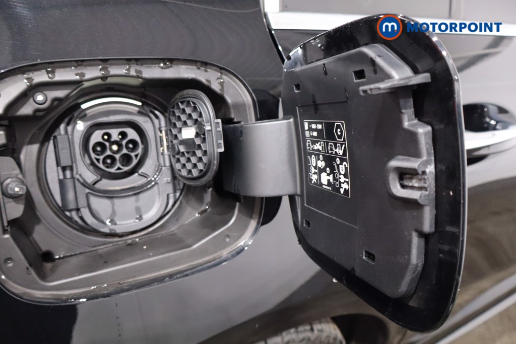 Mercedes-Benz A Class Amg Line Automatic Petrol Plug-In Hybrid Hatchback - Stock Number (1588569) - 36th supplementary image