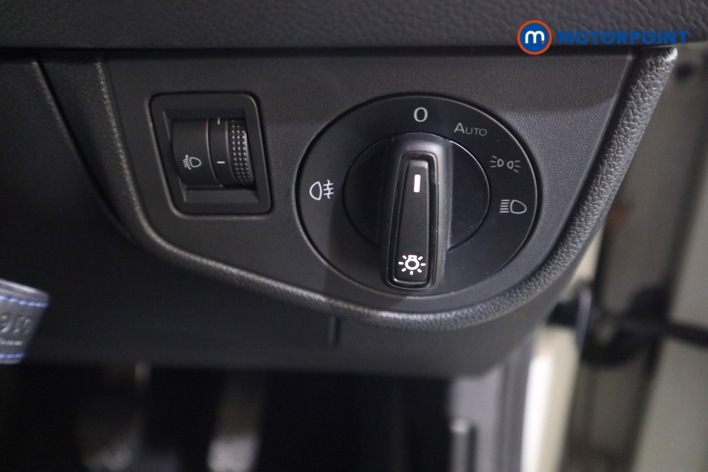 Volkswagen Polo Life Manual Petrol Hatchback - Stock Number (1589156) - 9th supplementary image