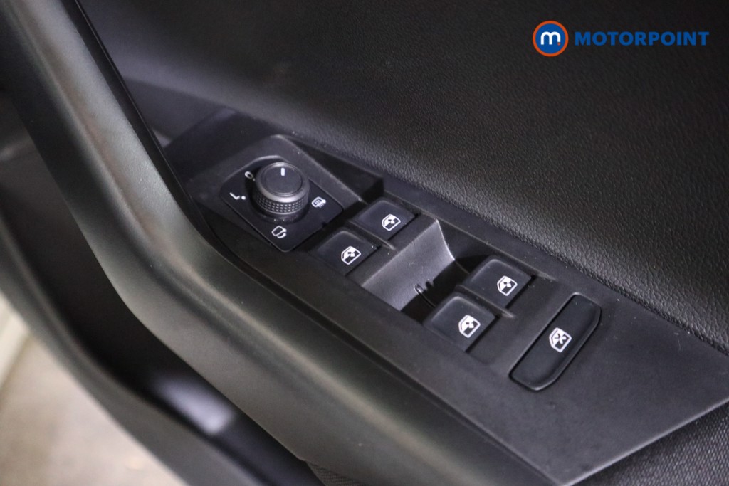 Volkswagen Polo Life Manual Petrol Hatchback - Stock Number (1589156) - 11th supplementary image