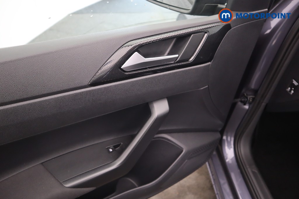 Volkswagen Polo Life Automatic Petrol Hatchback - Stock Number (1589384) - 24th supplementary image