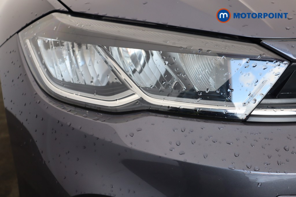 Volkswagen Polo Life Automatic Petrol Hatchback - Stock Number (1589384) - 1st supplementary image