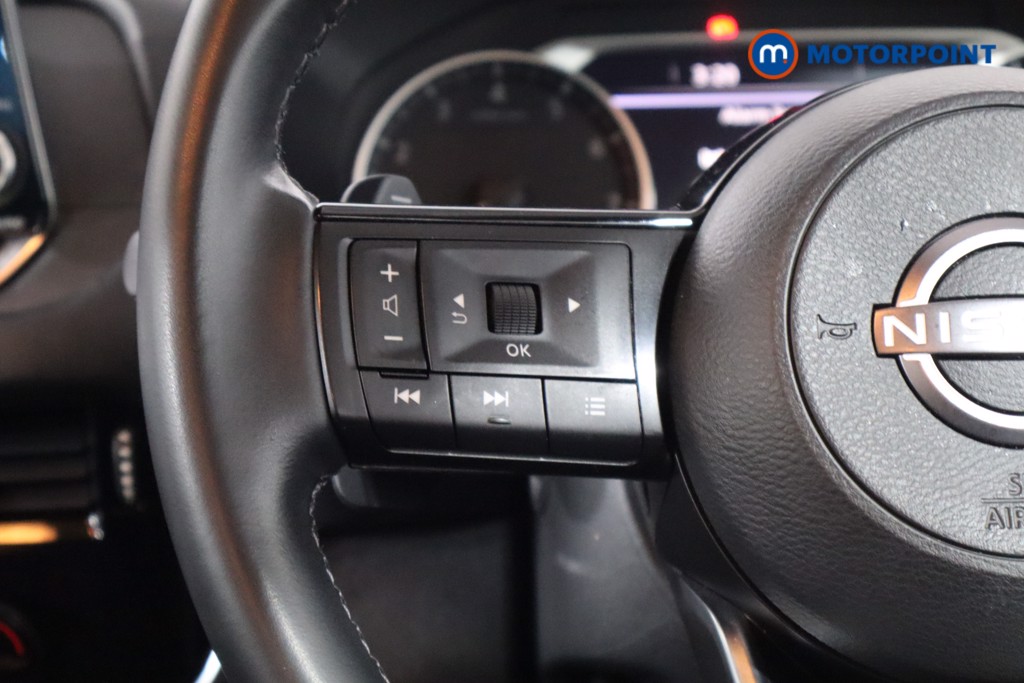 Nissan Qashqai Acenta Premium Automatic Petrol SUV - Stock Number (1590460) - 7th supplementary image