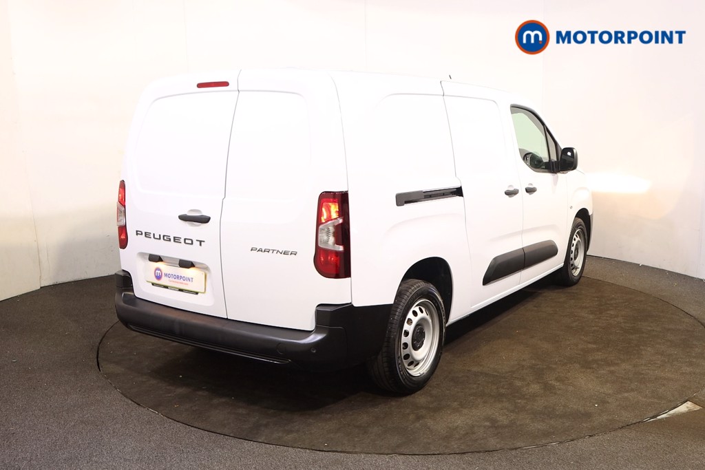 Peugeot Partner Professional Manual Diesel Panel Van - Stock Number (1590515) - Drivers side rear corner