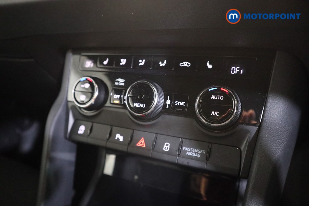 Skoda Karoq Sportline Automatic Diesel SUV - Stock Number (1590539) - 7th supplementary image
