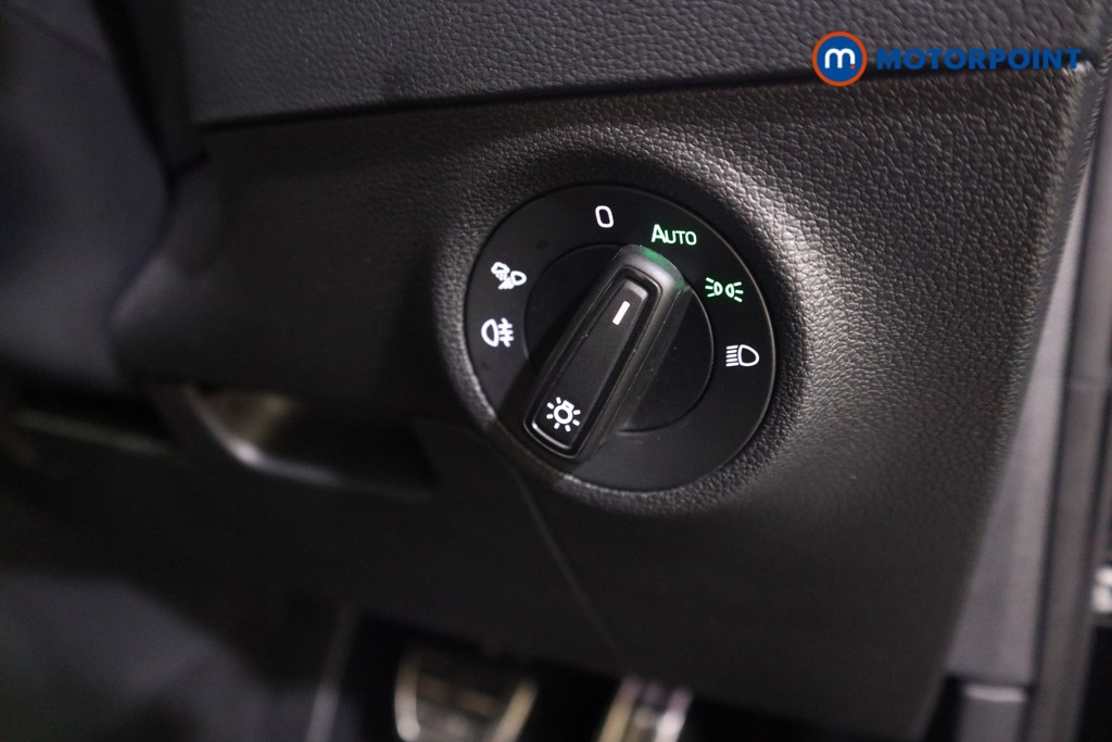 Skoda Karoq Sportline Automatic Diesel SUV - Stock Number (1590539) - 10th supplementary image