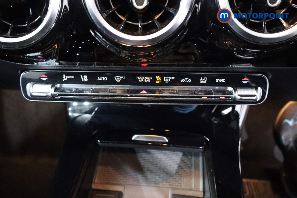 Mercedes-Benz A Class Amg Line Automatic Diesel Hatchback - Stock Number (1590658) - 20th supplementary image