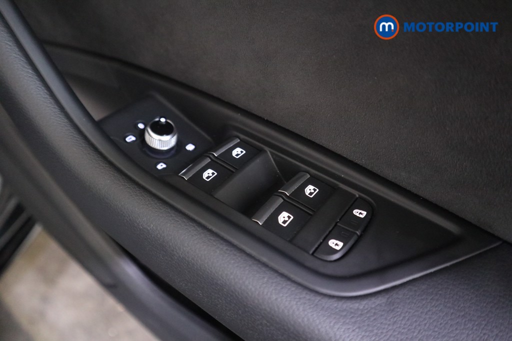 Audi A4 Black Edition Automatic Petrol Estate - Stock Number (1591019) - 13th supplementary image