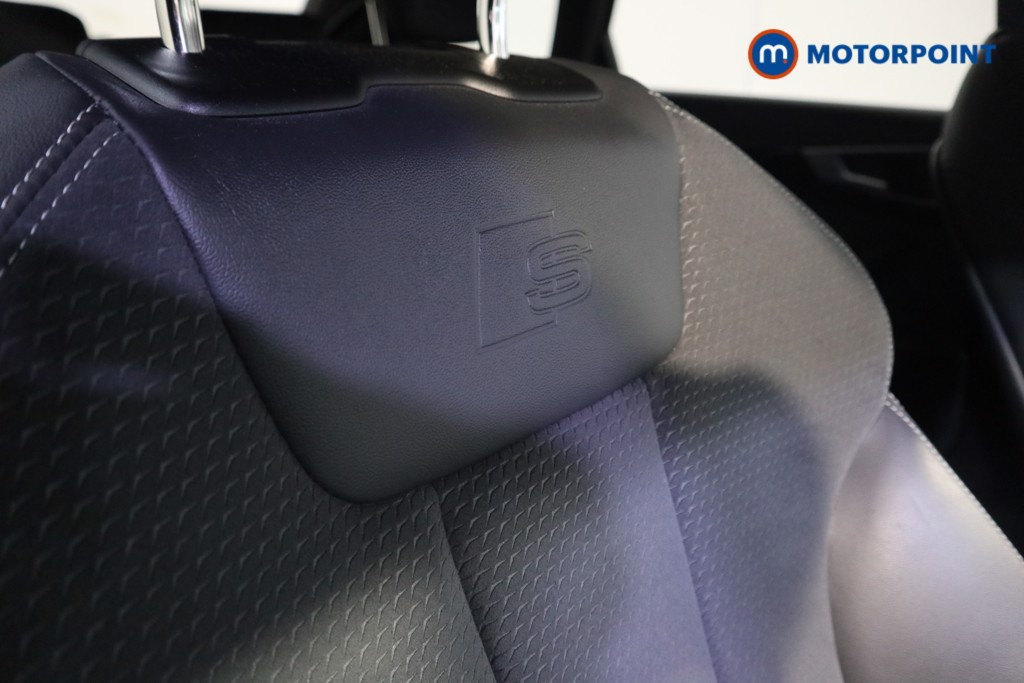 Audi A4 Black Edition Automatic Petrol Estate - Stock Number (1591019) - 18th supplementary image
