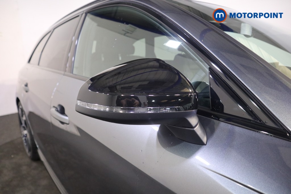 Audi A4 Black Edition Automatic Petrol Estate - Stock Number (1591019) - 35th supplementary image