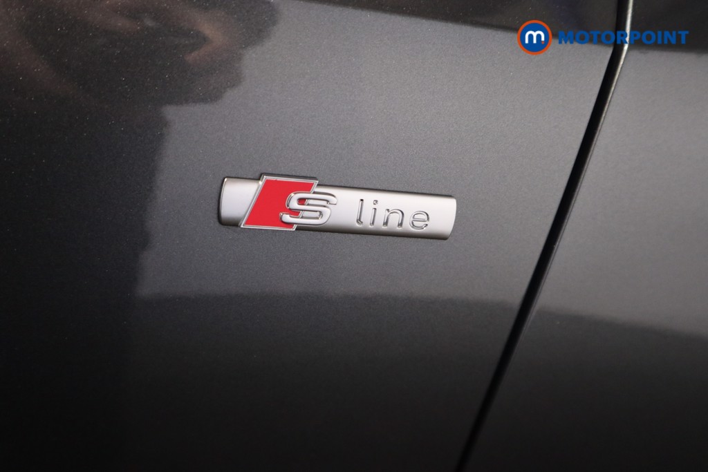 Audi A4 Black Edition Automatic Petrol Estate - Stock Number (1591019) - 37th supplementary image