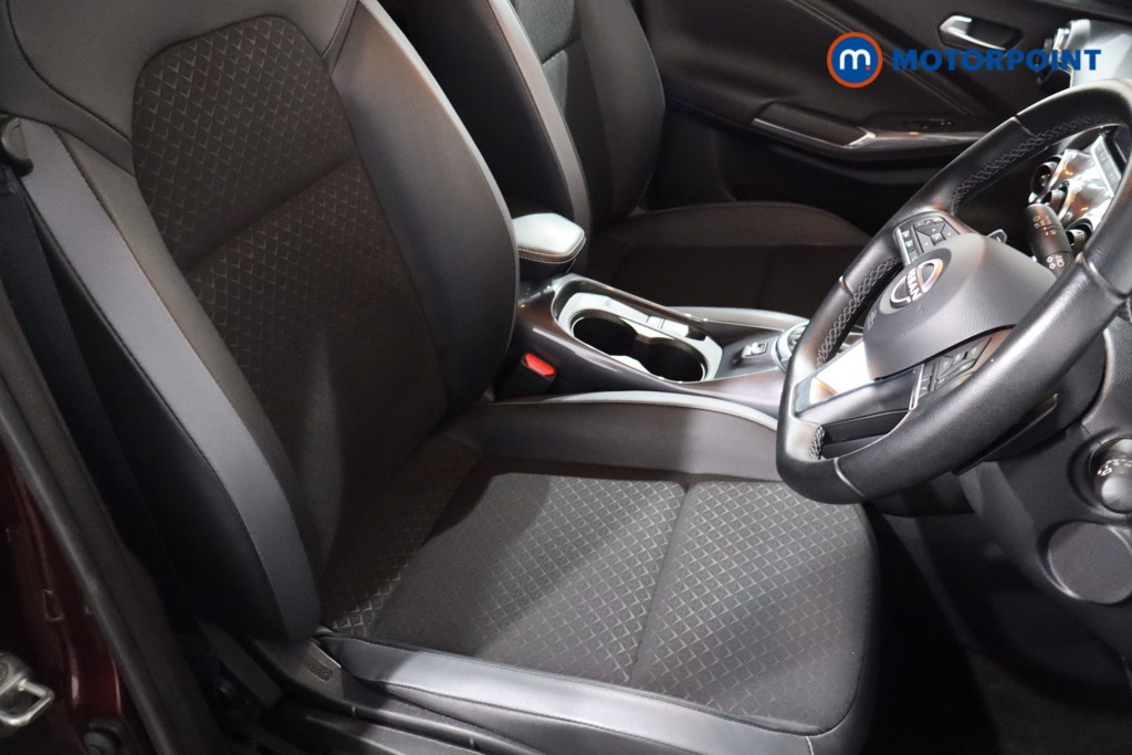 Nissan Juke N-Connecta Automatic Petrol SUV - Stock Number (1591141) - 23rd supplementary image